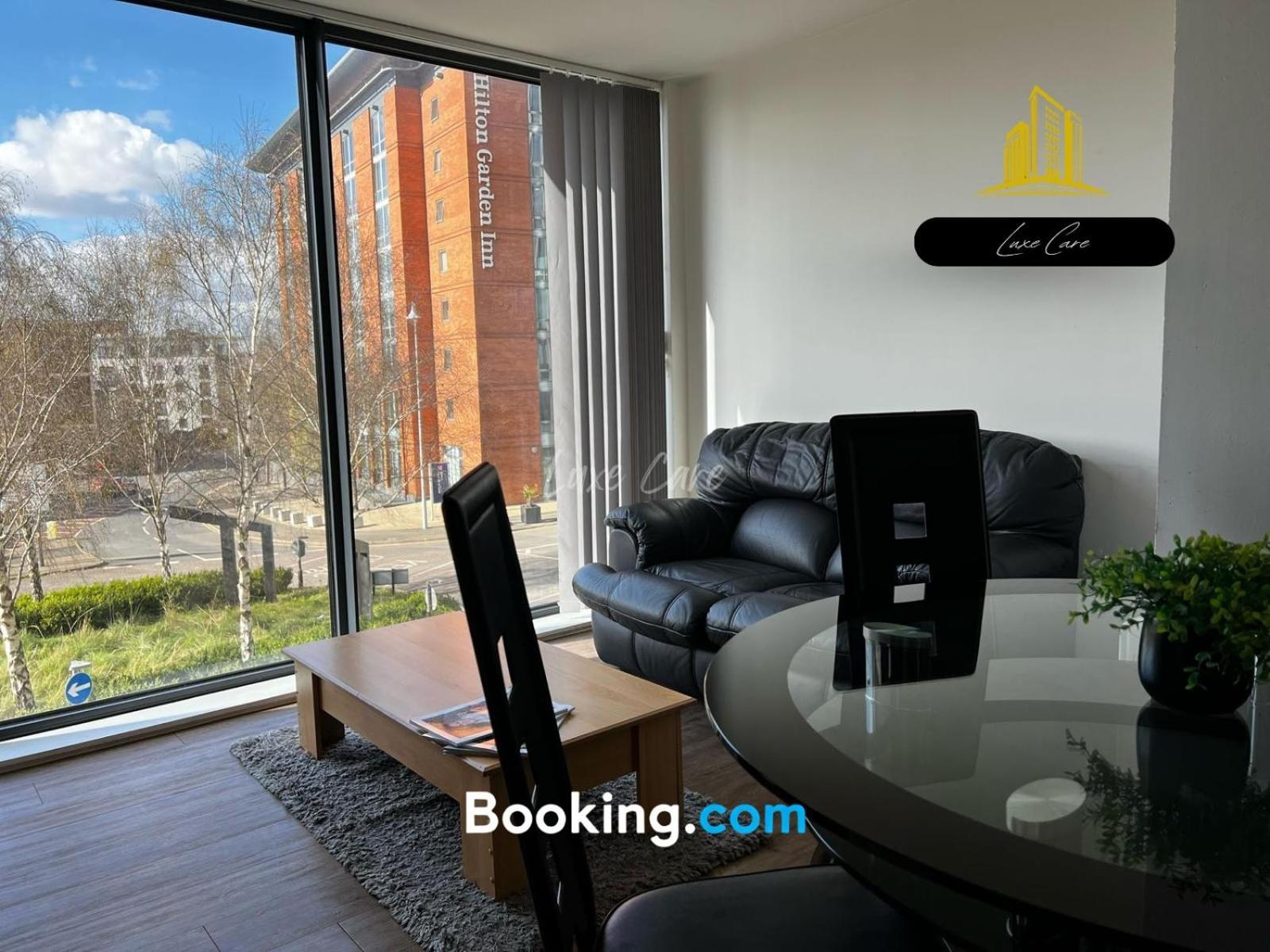 Last-Minute Specials L Book It Now L Sleeps Up To 4 L 2 Bed 2 Bath - Gym - Prime Birmingham Location L Jvt Short Lets Екстер'єр фото