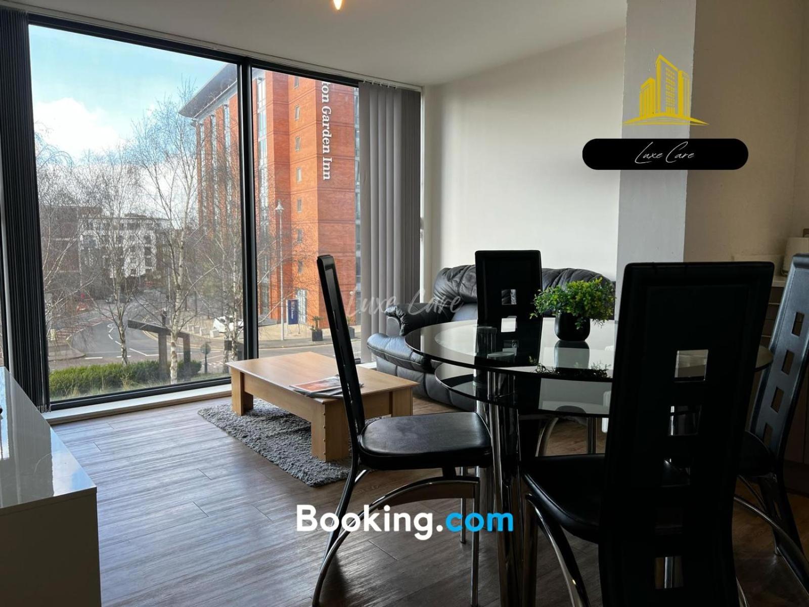 Last-Minute Specials L Book It Now L Sleeps Up To 4 L 2 Bed 2 Bath - Gym - Prime Birmingham Location L Jvt Short Lets Екстер'єр фото